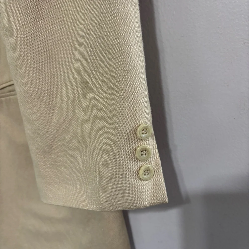 J.Ferrar Men's Tan Blazer. Size 46L
